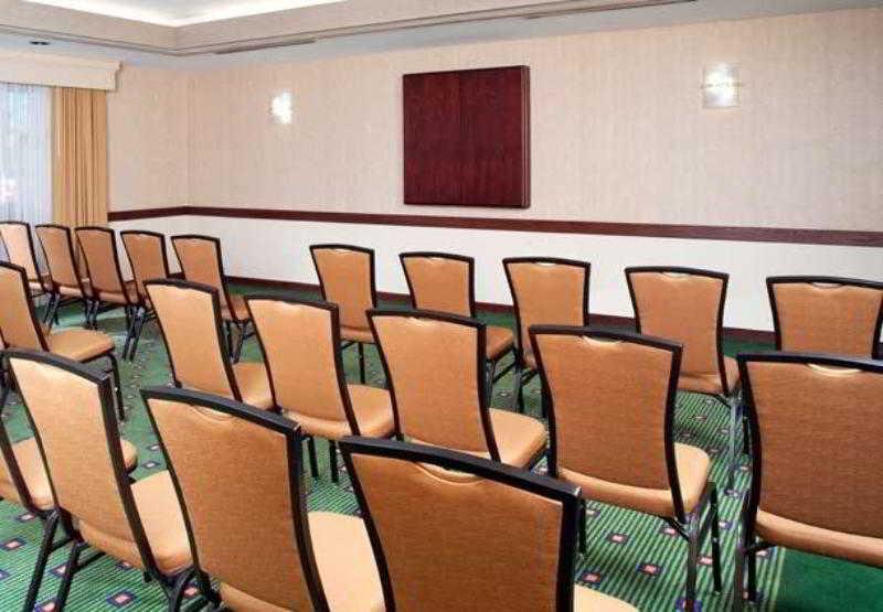 Courtyard Cleveland Independence Hotell Fasiliteter bilde